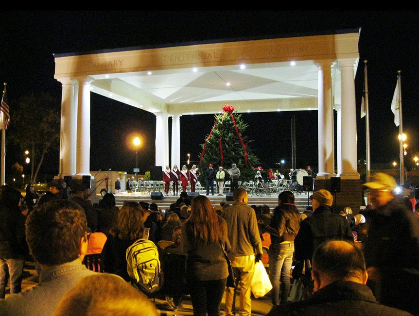 Tree Lighting 2015 IMG 9814